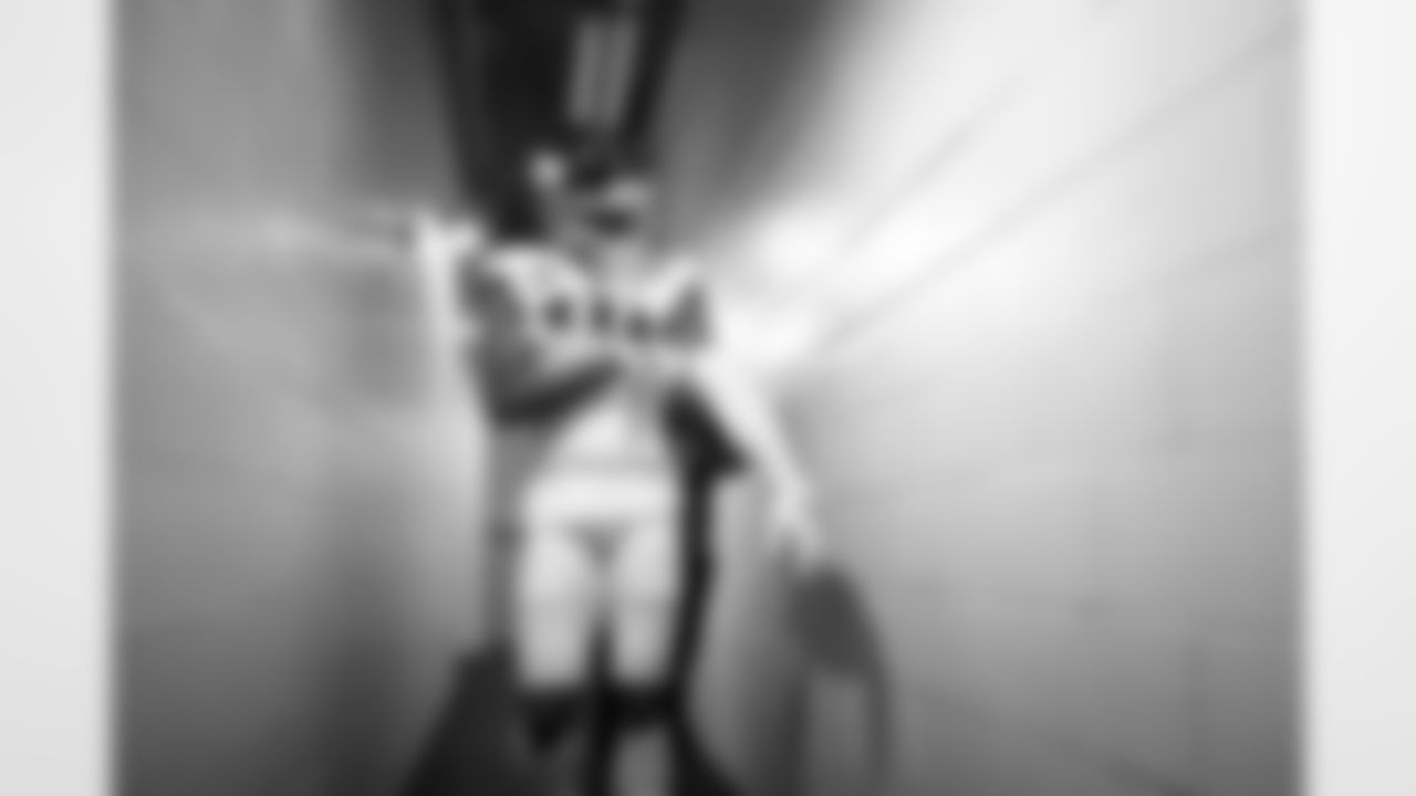 WR Darius Slayton (18)