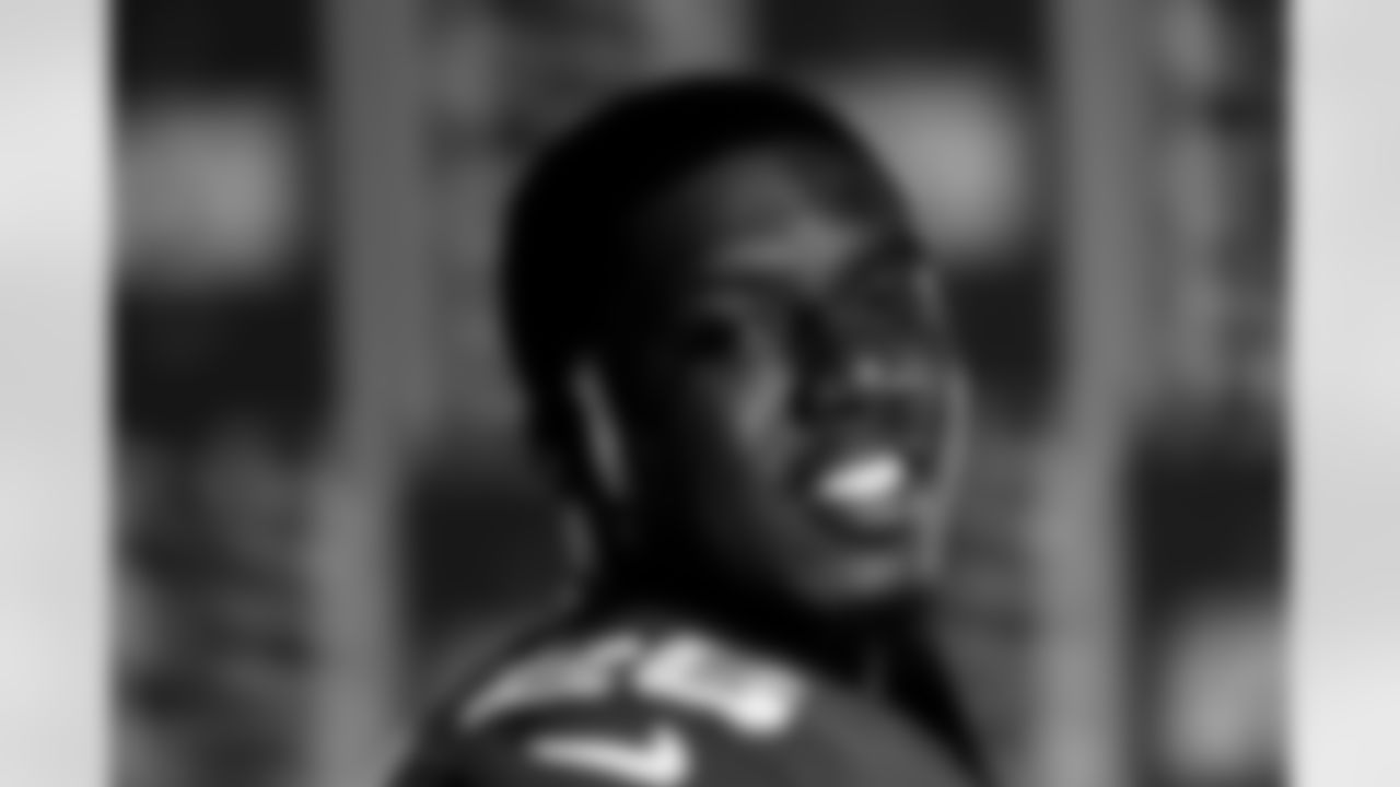 RB Devin Singletary (26)