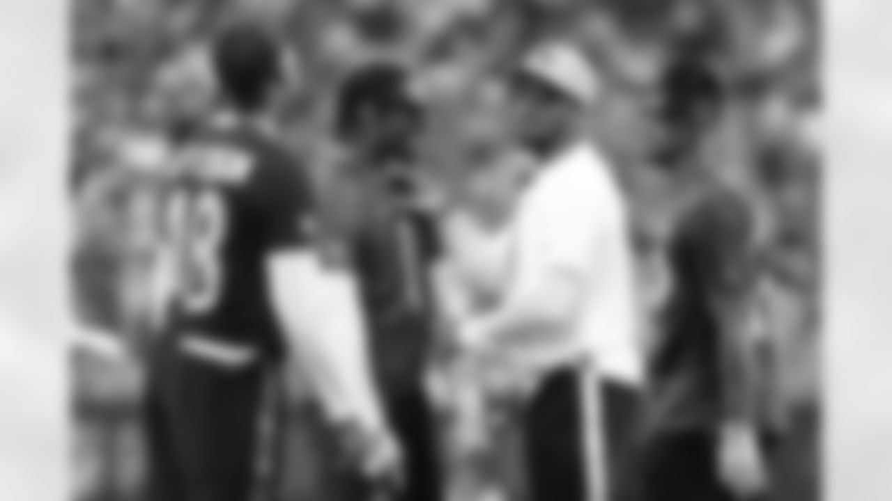 Cincinnati Bengals Jamar Chase has a playful argument with New York Giants Malik Nabers during the NFL Pro Bowl Game on Sunday, Feb. 2, 2025 in Orlando. (Peter Joneleit/AP Images for the NFL)