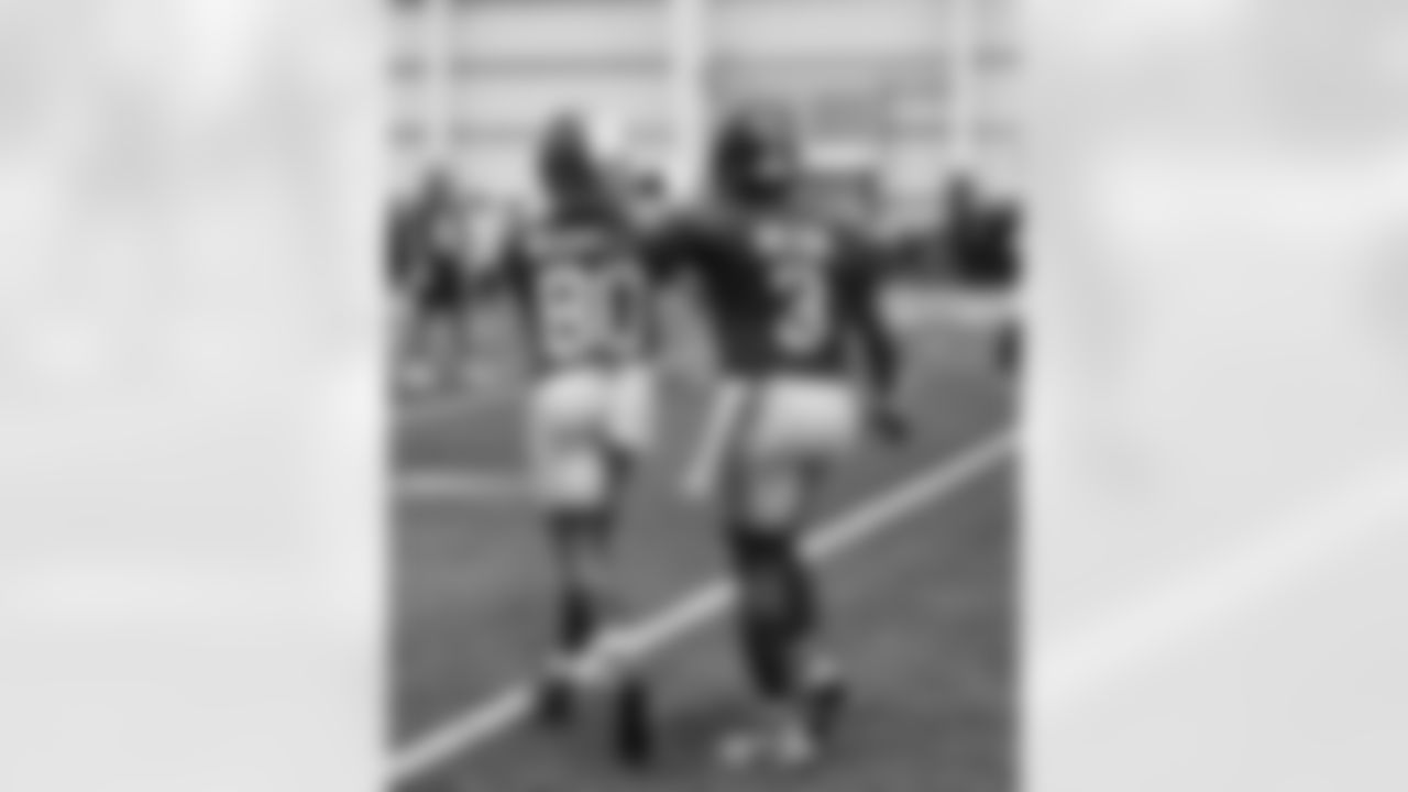 QB Russell Wilson (3), WR Montrell Washington (80)