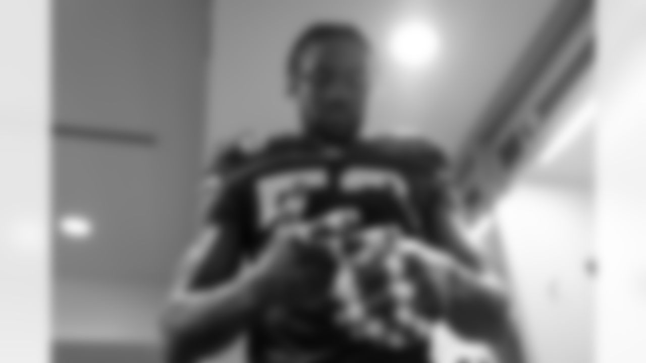 ILB Bobby Okereke (58)