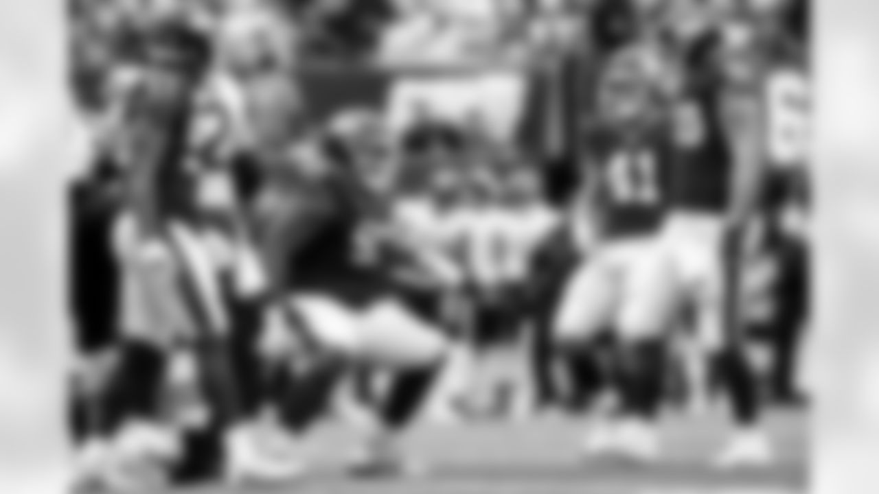 Dexter Lawrence (97), D.J. Davidson (98)