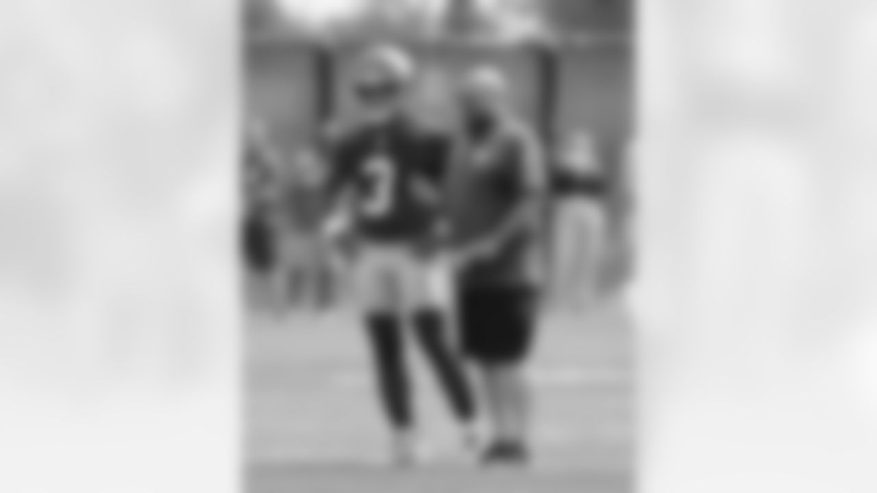 QB Russell Wilson (3), Brian Daboll