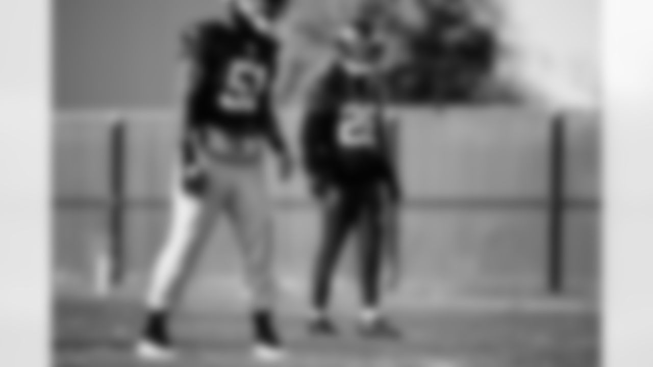 CB Cor'Dale Flott (28)