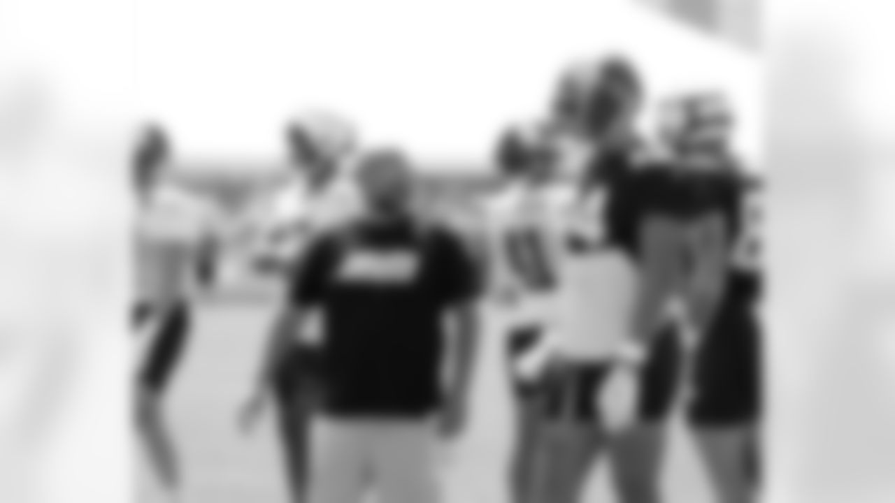 Brian Daboll, TE Theo Johnson (84)