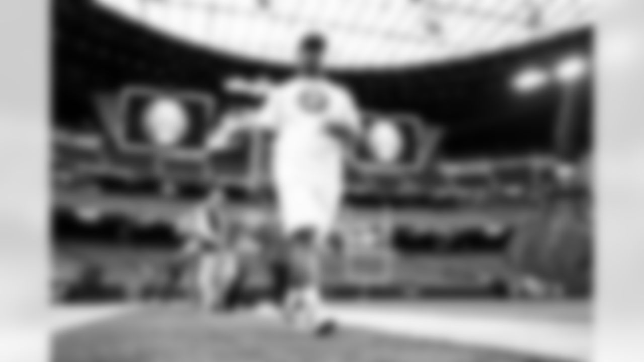 DL Rakeem Nuñez-Roches (93)