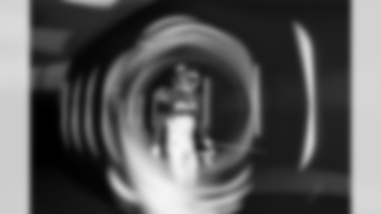 RB Tyrone Tracy Jr. (29)