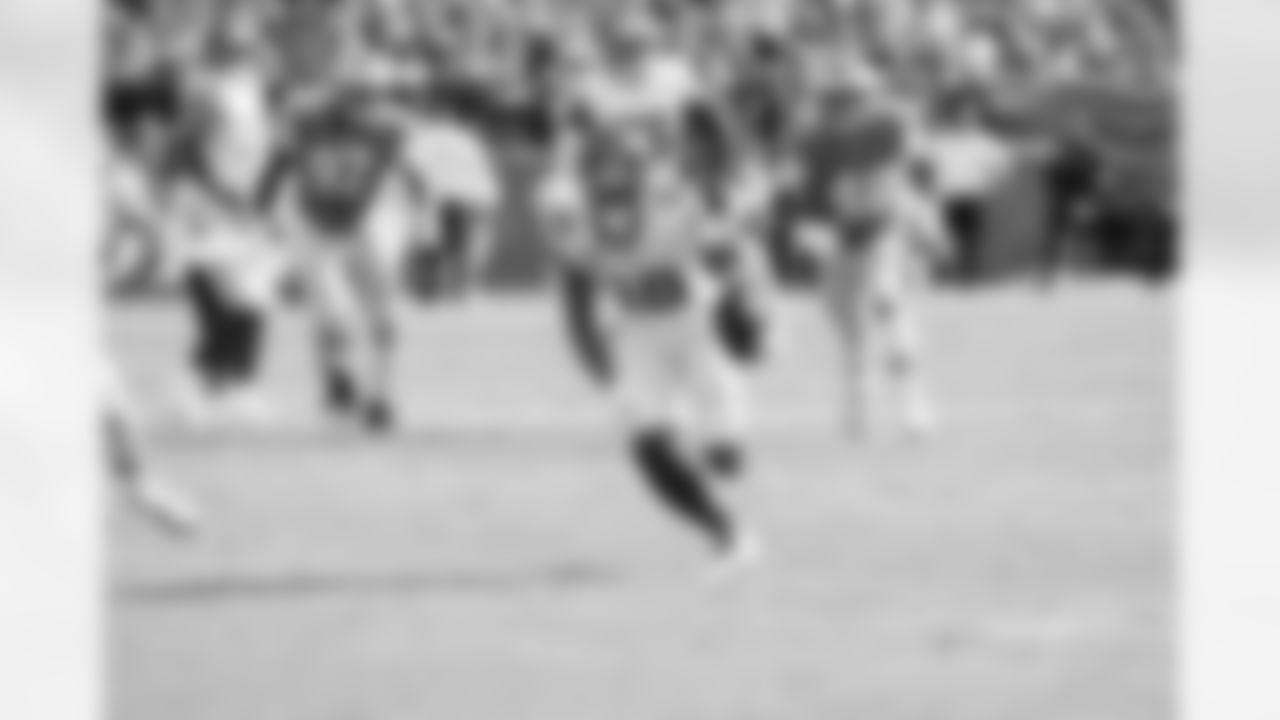 WR Darius Slayton (18)