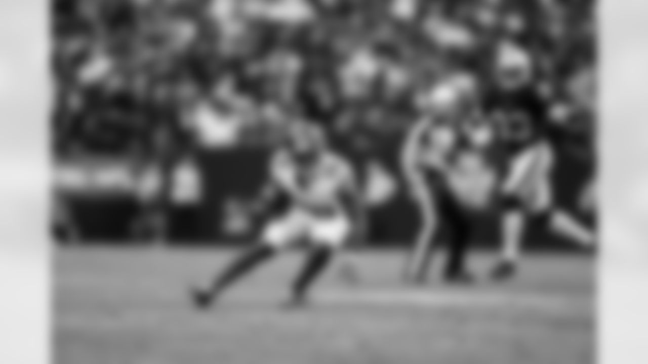 RB Devin Singletary (26)