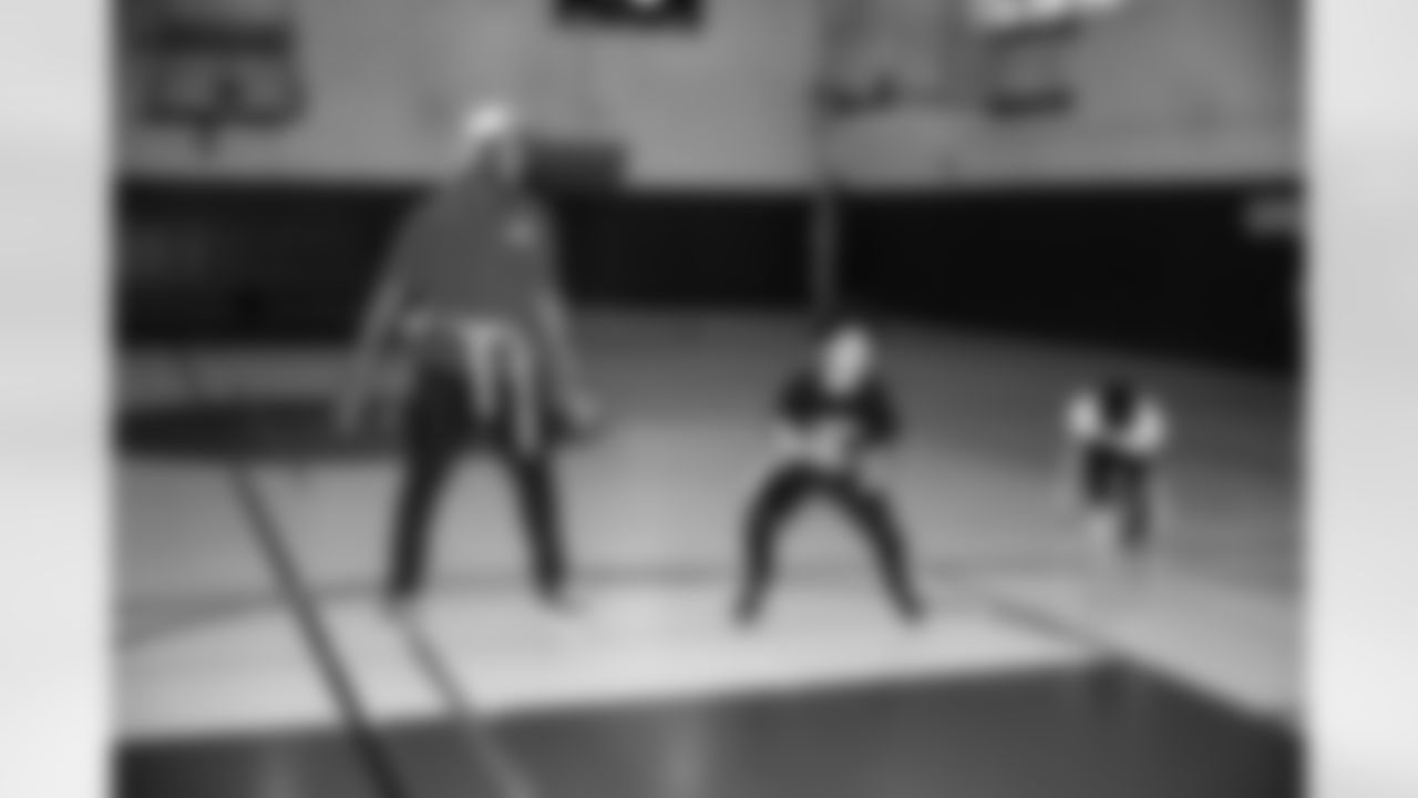 ILB Bobby Okereke (58)