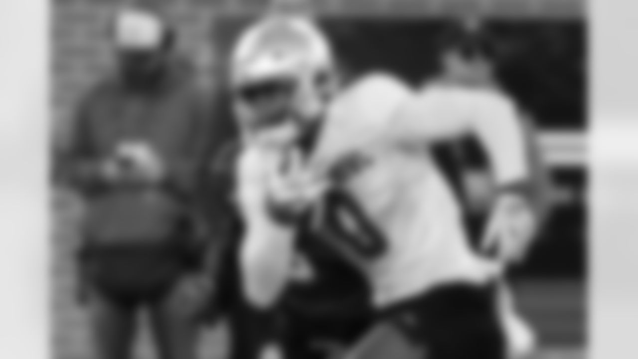 American Team wide receiver Malachi Fields (0), of Notre Dame, carries the ball during practice for the Senior Bowl NCAA college football game Tuesday, Jan. 27, 2026, in Mobile, Ala. (AP Photo/Butch Dill)