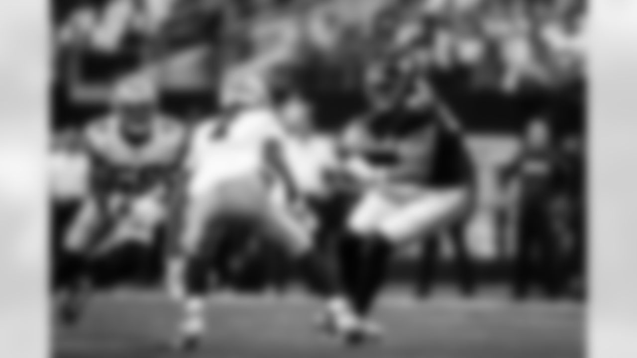 TE Theo Johnson (84)