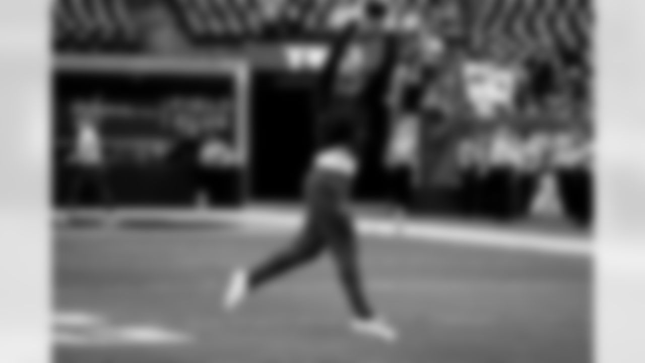 25_1228_RadidersLR_129