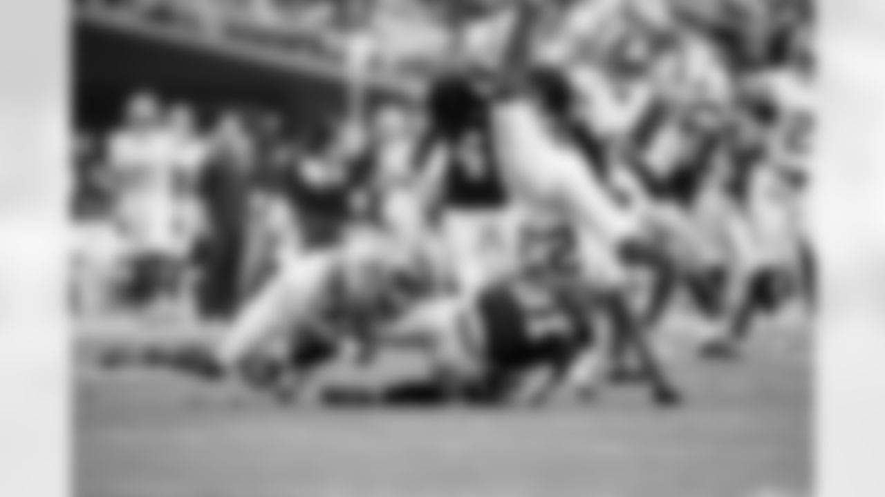 CB Rico Payton (36), CB Art Green (23)