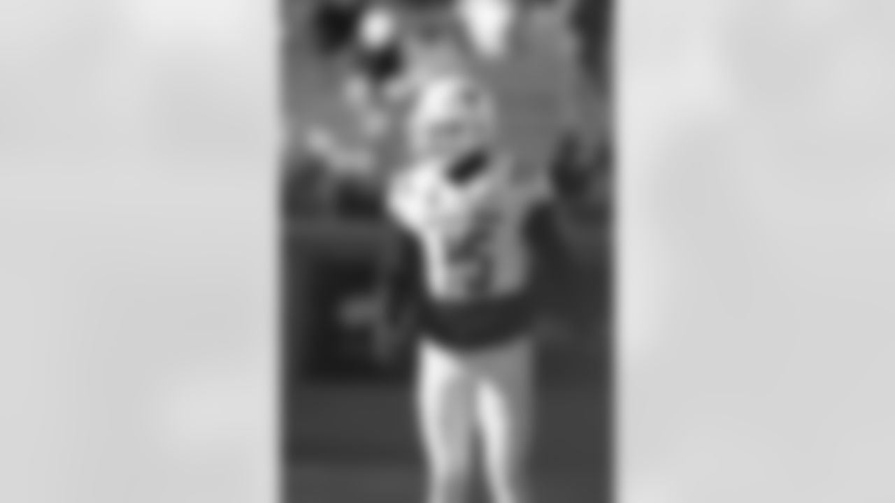 American Team safety Michael Taaffe (16), of Texas, during the second half of the Senior Bowl NCAA college football game Saturday, Jan. 31, 2026, in Mobile, Ala. (AP Photo/Butch Dill)