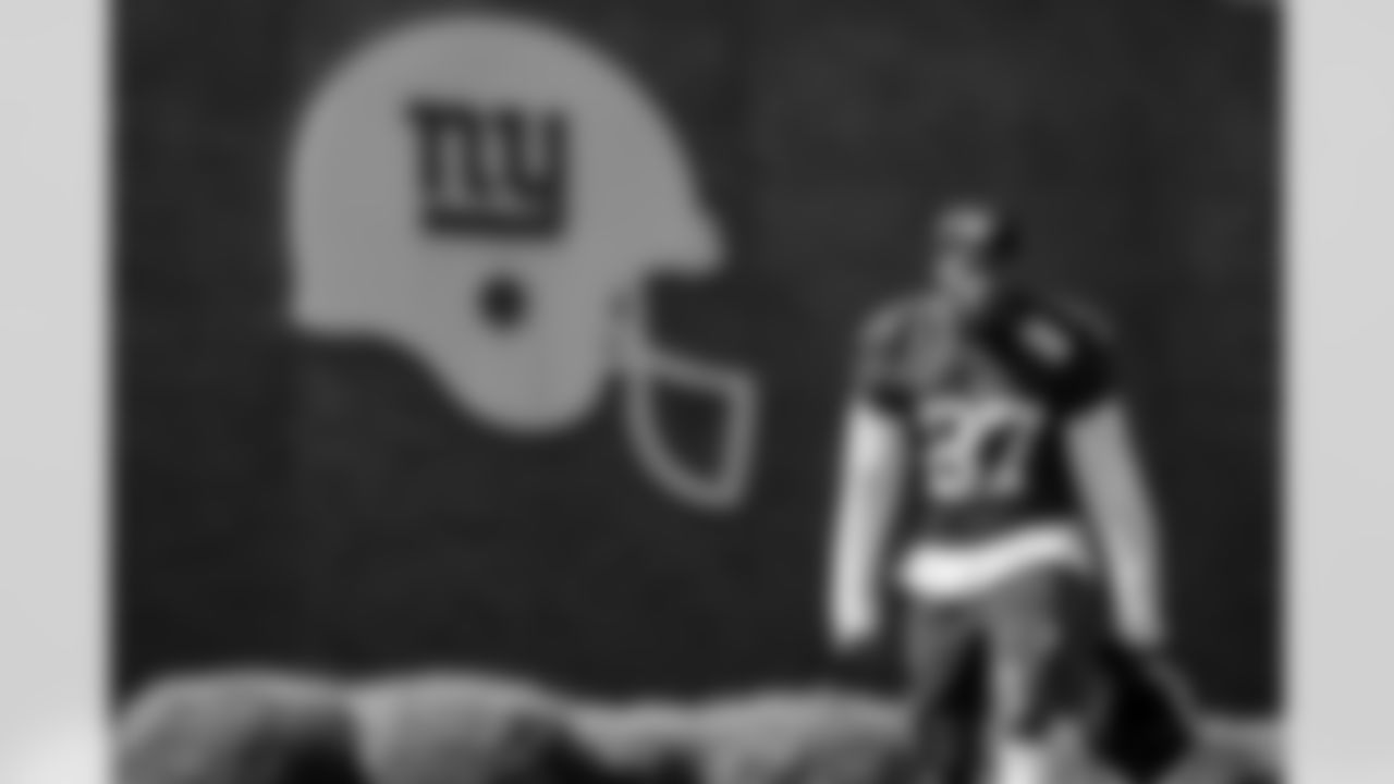 WR Ihmir Smith-Marsette (87)