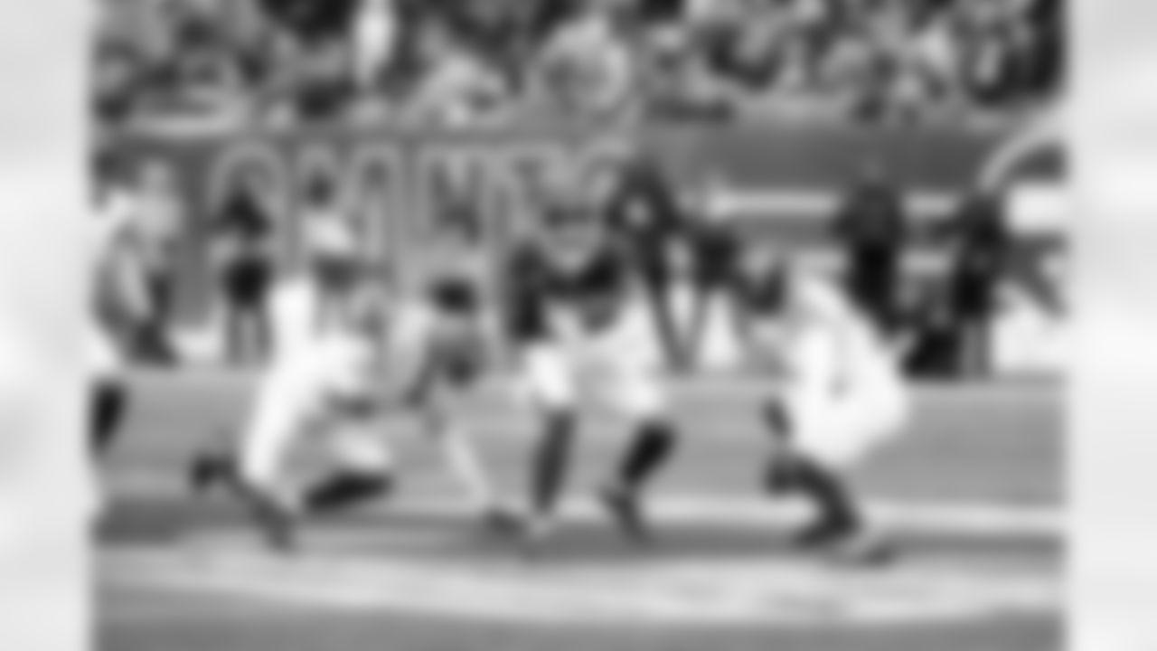 WR Darius Slayton (18)