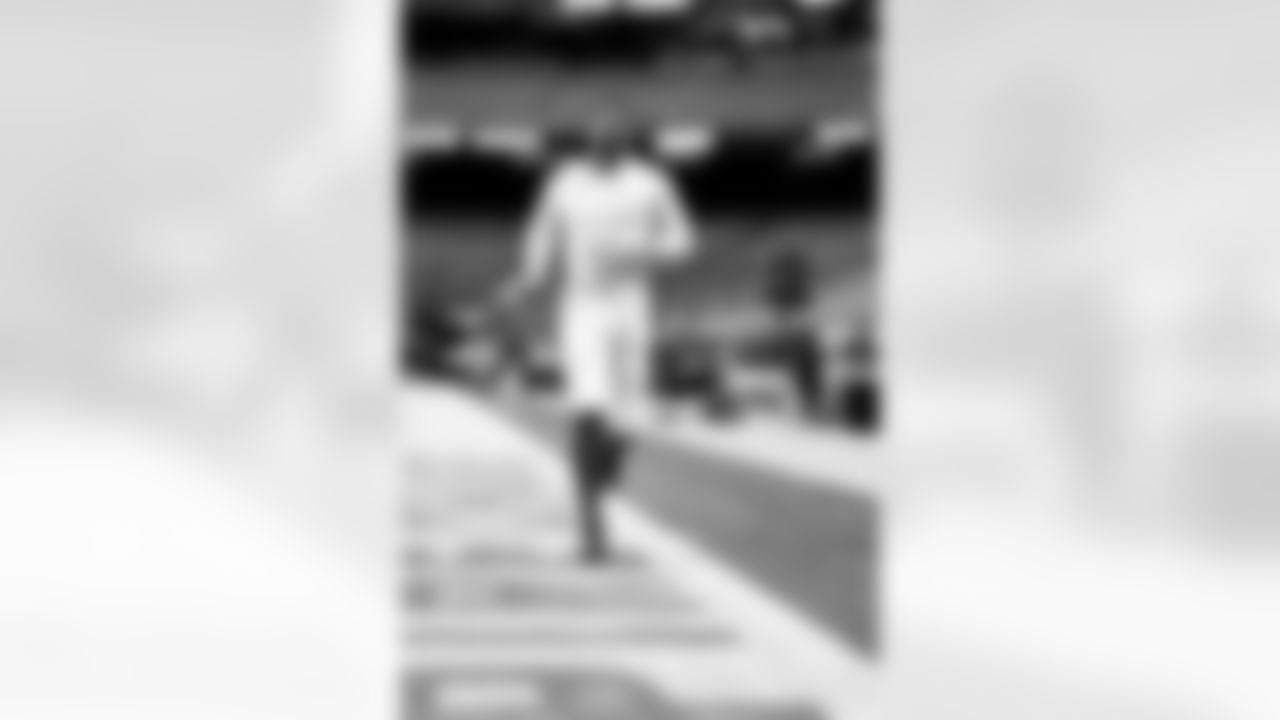 25_1228_RadidersLR_113