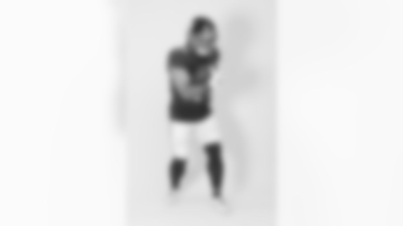 New York Giants running back Cam Skattebo (44) poses for a portrait during the NFLPA Rookie Premiere on Saturday, May 17, 2025 in Thousand Oaks, Calif. (Ben Liebenberg/NFL)