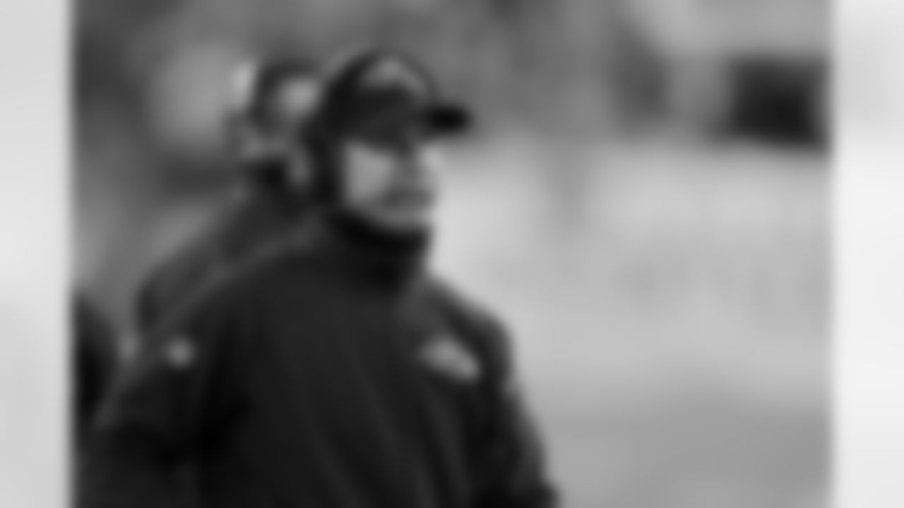 Baltimore Ravens head coach John Harbaugh signals from the sideline in the first half of an NFL divisional playoff football game against the New England Patriots Saturday, Jan. 10, 2015, in Foxborough, Mass. (AP Photo/Charles Krupa)
