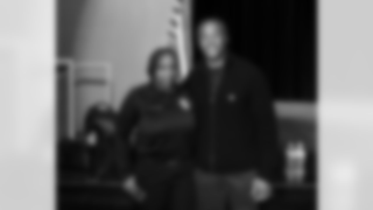 MLK Financial Literacy Event, New York Giants linebacker Bobby Okereke (58)