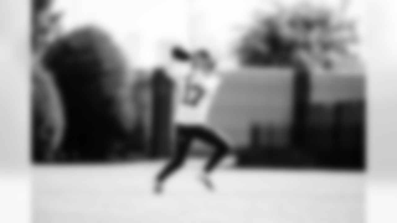 WR Wan'Dale Robinson (17)