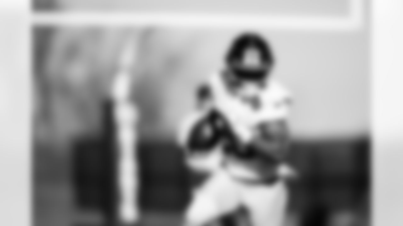 RB Eric Gray - Activated, from Reserve (November 22)