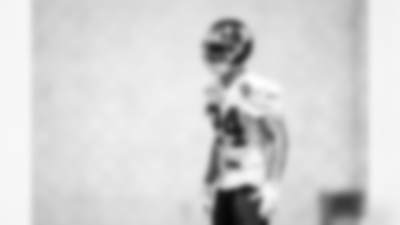 S Dane Belton (24)
