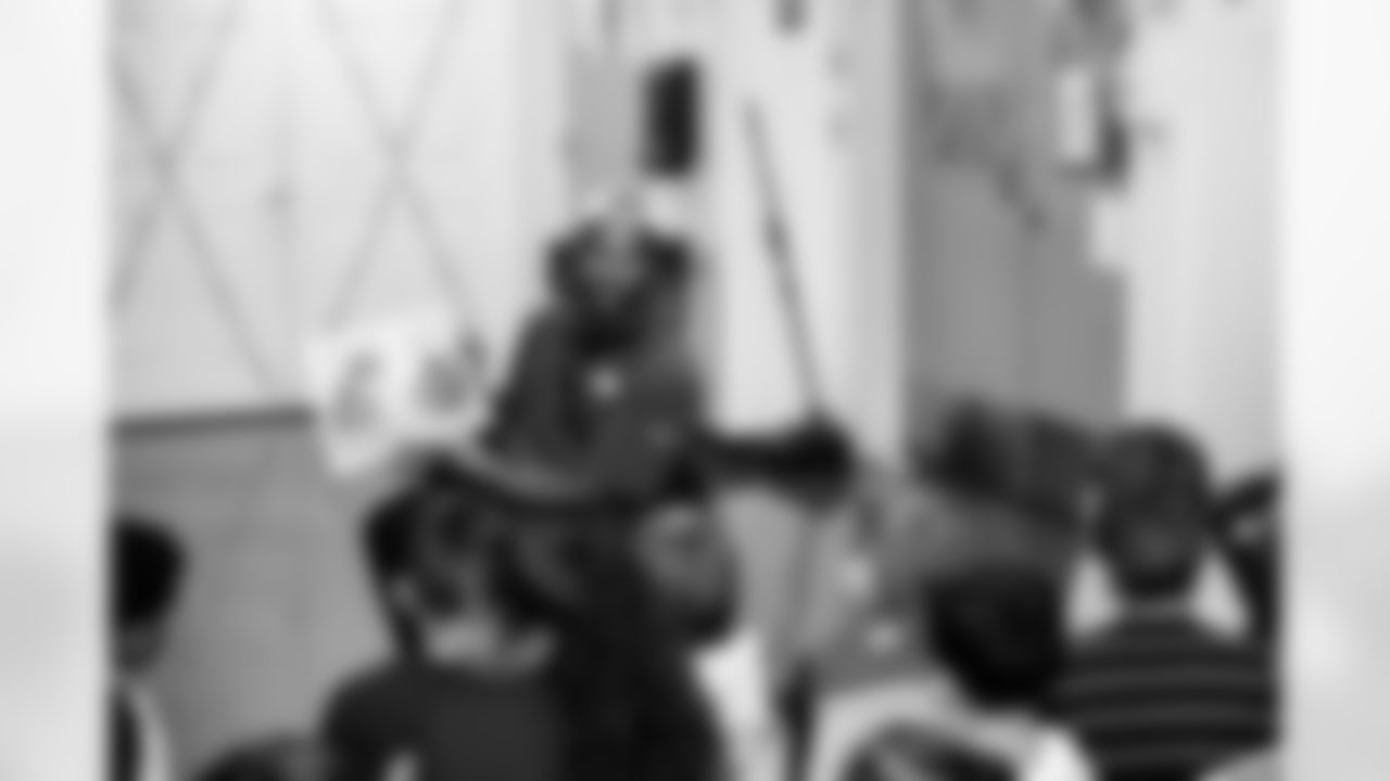 ILB Bobby Okereke (58)