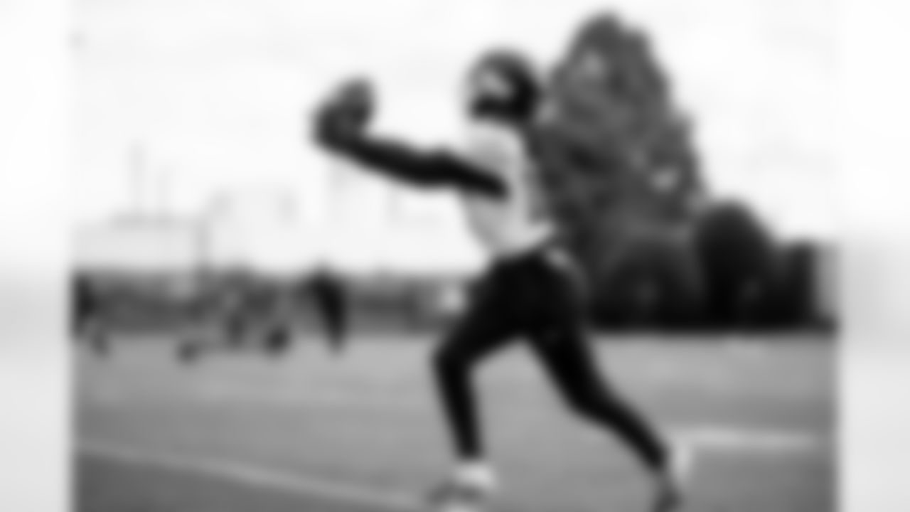 WR Wan'Dale Robinson (17)