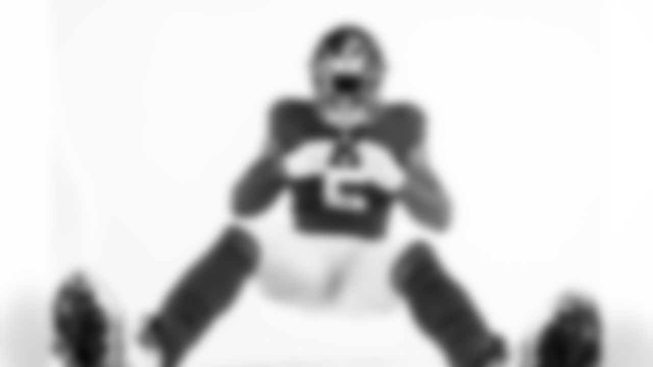 OLB Kayvon Thibodeaux (5)
