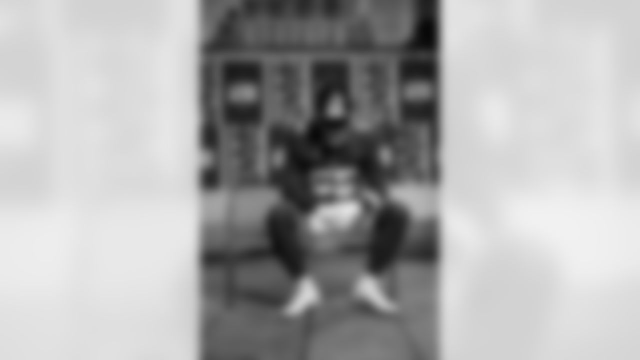 T James Hudson III (55)