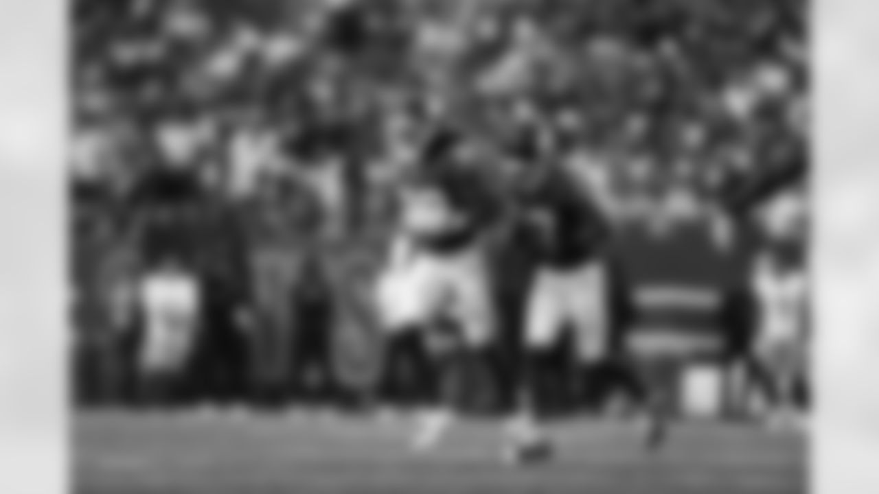 WR Xavier Gipson (88)