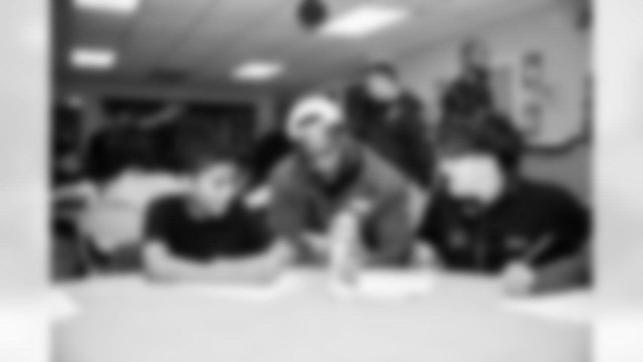 ILB Bobby Okereke (58)