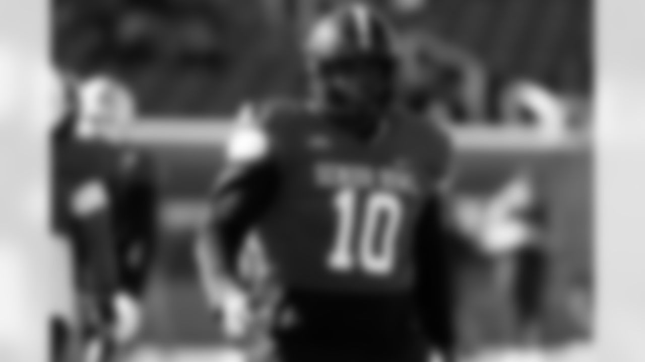 National Team defensive tackle Lee Hunter (10), of Texas Tech runs through drills during practice for the Senior Bowl NCAA college football game Tuesday, Jan. 27, 2026, in Mobile, Ala. (AP Photo/Butch Dill)