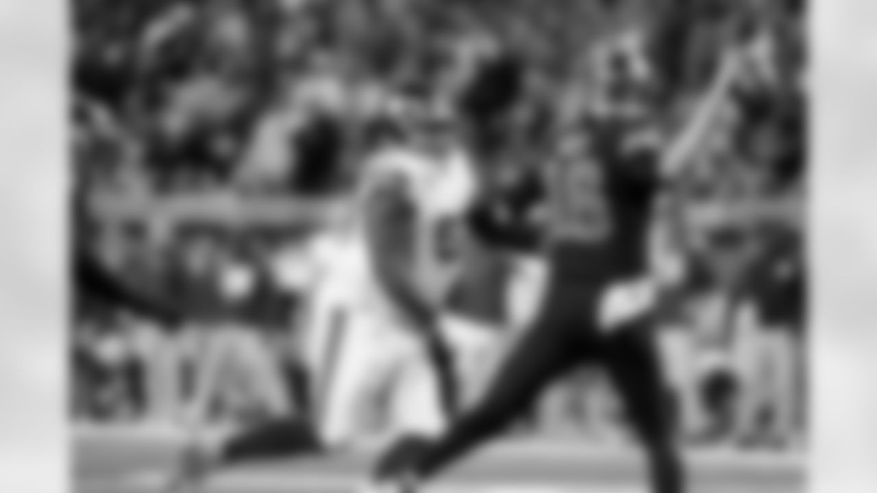 DL Dexter Lawrence II (97)