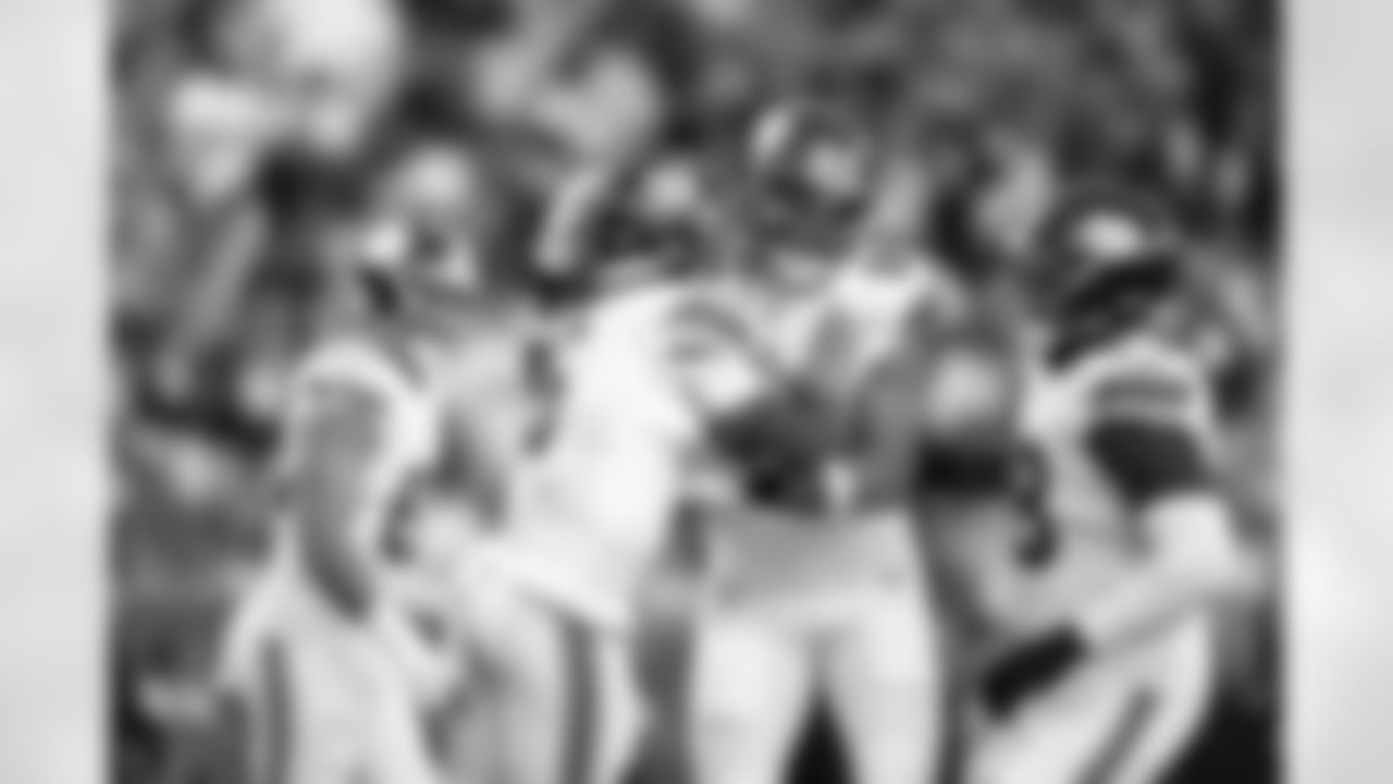 TE Theo Johnson (84)