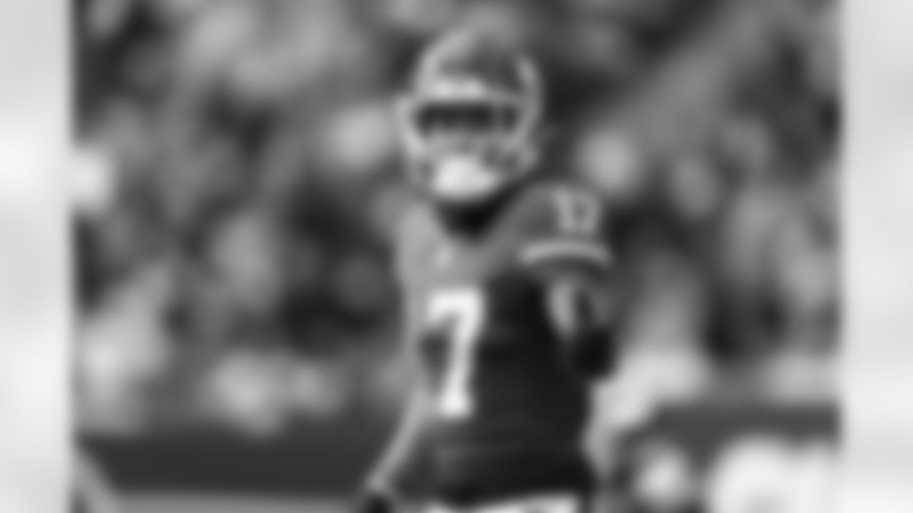 WR Wan'Dale Robinson (17)