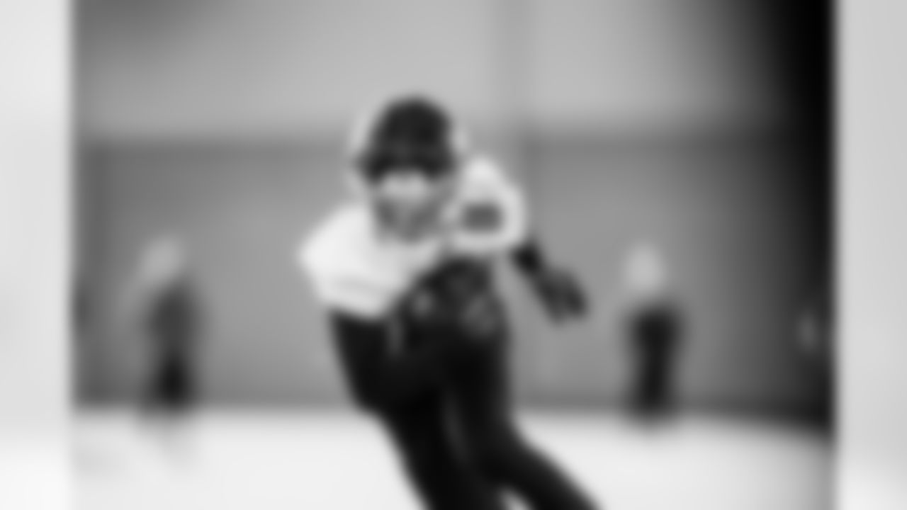 WR Wan'Dale Robinson (17)