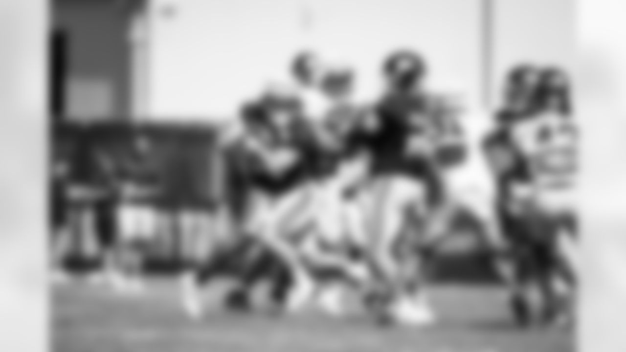 RB Cam Skattebo (44)