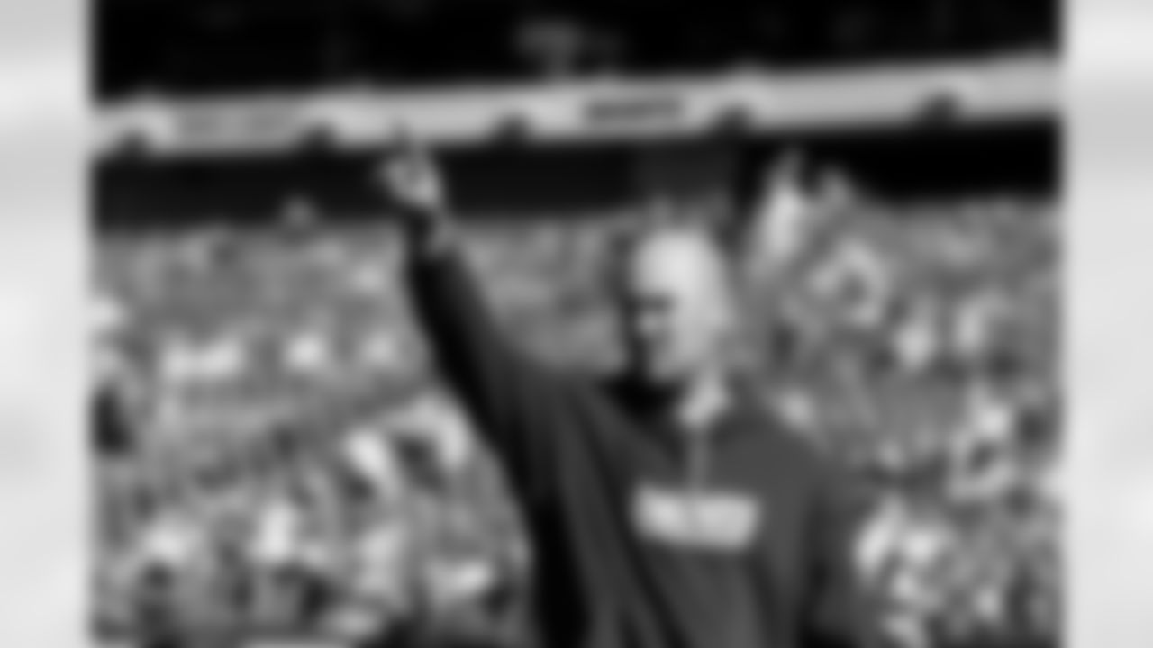 Mike Kafka Assistant Head Coach/Offensive Coordinator