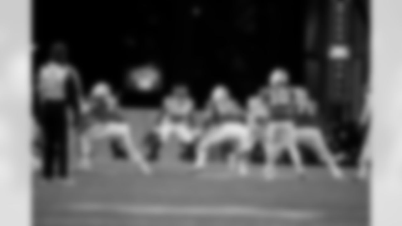 ILB Bobby Okereke (58)