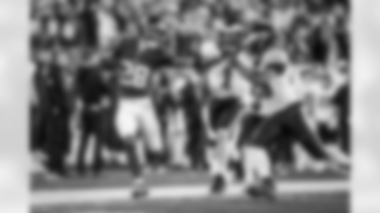 CB Cor'Dale Flott (28)