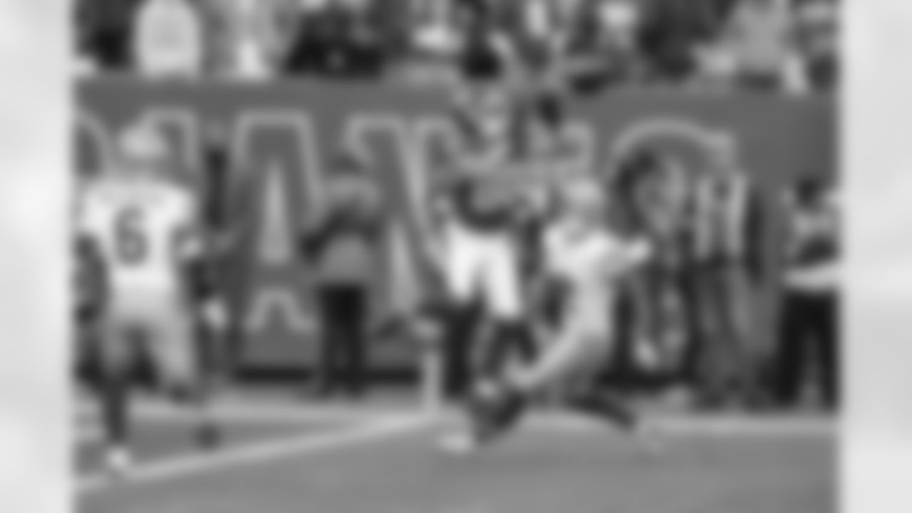 WR Gunner Olszewski (80)