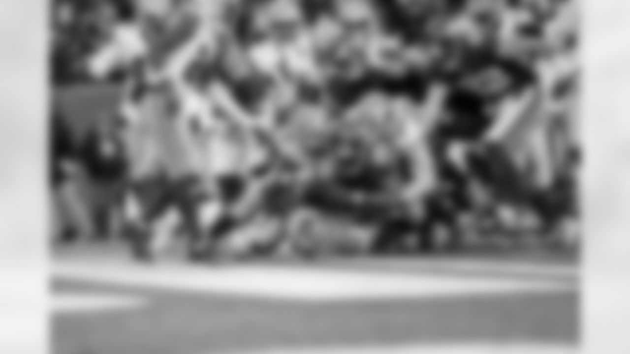 RB Devin Singletary (26)