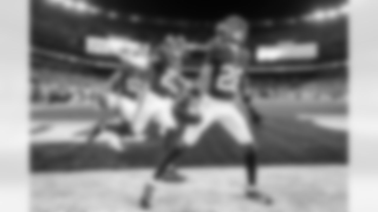 CB Cor'Dale Flott (28)