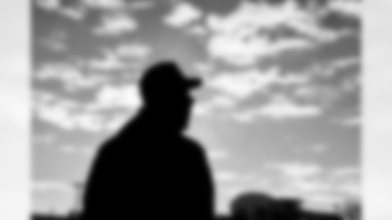 ILB Bobby Okereke (58)