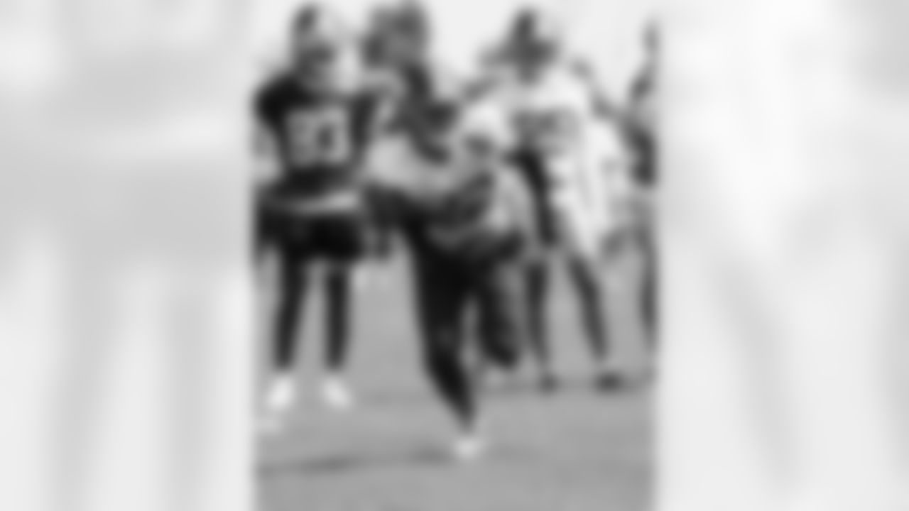 CB Dru Phillips (22)