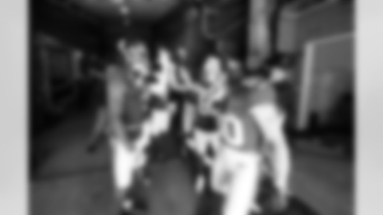 26_0104_CowboysLR_814