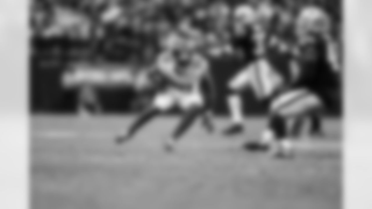 RB Devin Singletary (26)